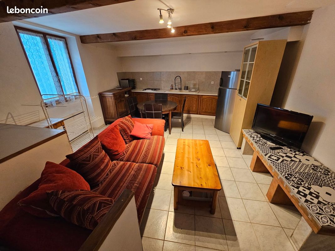 2 bedrooms Townhouse in Sisteron, France No. 295179