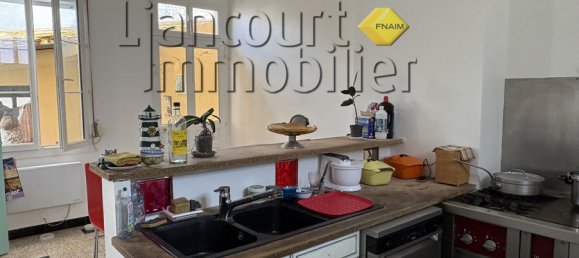 2 Schlafzimmer Haus in Bury, France, Nr. 292883 5