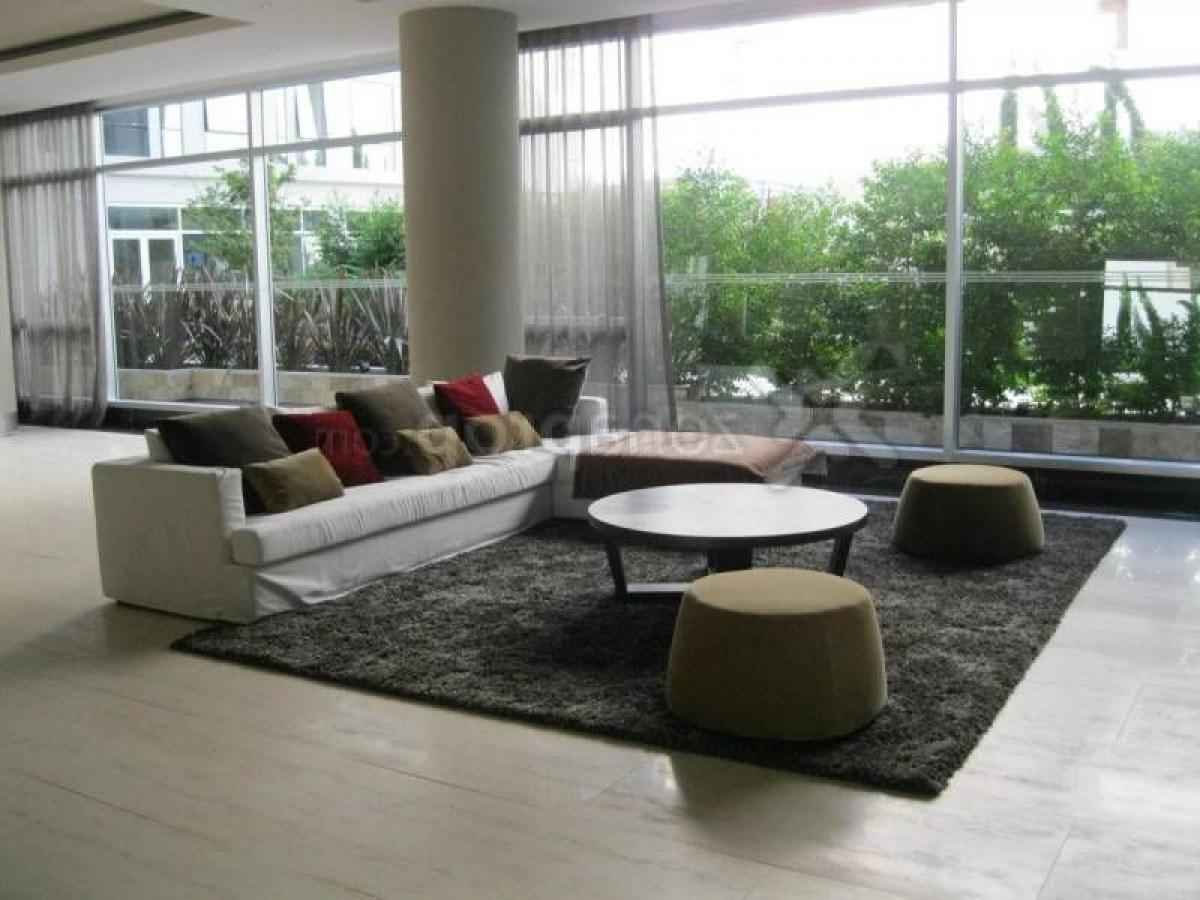 Studio à Palermo, Argentina No. 92842