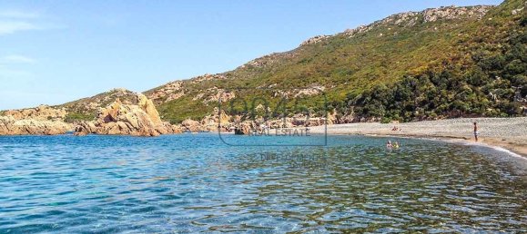 Вилла с 4 спальнями в Тринита д’Агульту э Виньола, Италия № 404405 14