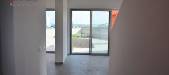 Вилла с 4 спальнями в Паралимни, Кипр № 26894 8