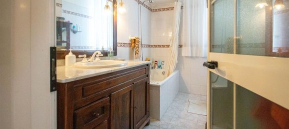 6 bedrooms Apartment in Cecina, Italy No. 311065 5