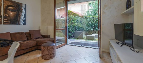 2 rooms Apartment in Brusaporto, Italy No. 290140 6