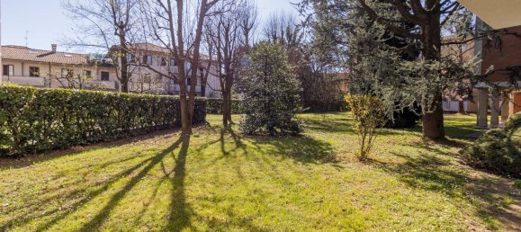 Apartamento de 4 habitaciónes en Mariano Comense, Italy No. 294876 36