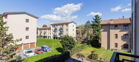 Apartamento de 4 habitaciónes en Mariano Comense, Italy No. 294876 33