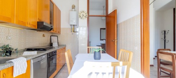 Apartamento de 4 habitaciónes en Mariano Comense, Italy No. 294876 10