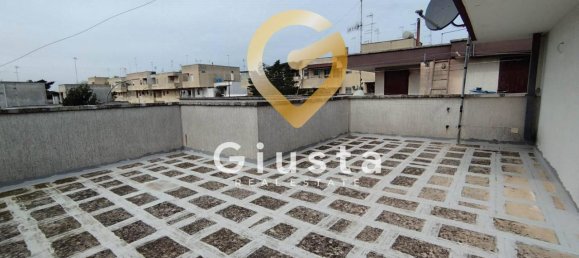 4 rooms House in Brindisi, Italy No. 35112 43