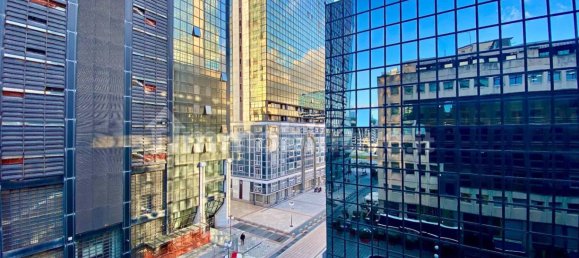 2 rooms Office in Naples, Italy No. 116161 11