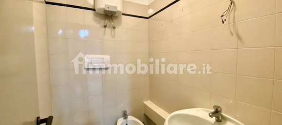 2 rooms Office in Naples, Italy No. 116161 9