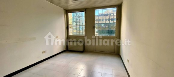 2 rooms Office in Naples, Italy No. 116161 5