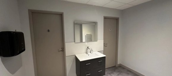 8-Zimmer Gewerbliche Immobilie in Scy-Chazelles, France, Nr. 66160 8