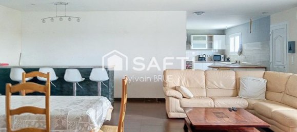 4 bedrooms House in Lot, France No. 303394 2