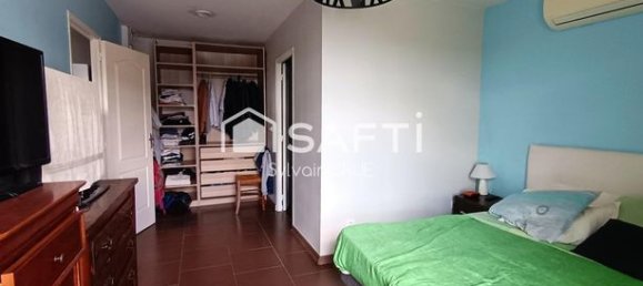 4 bedrooms House in Lot, France No. 303394 6