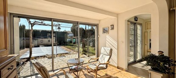 4 bedrooms House in Le Pontet, France No. 301373 8