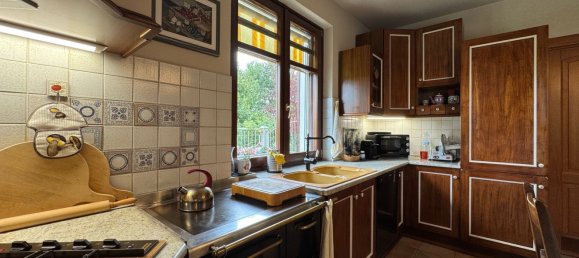 Villa de 6 dormitorios en Cherasco, Italy No. 379331 46