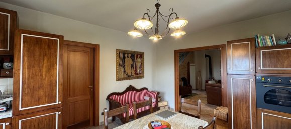 Villa de 6 dormitorios en Cherasco, Italy No. 379331 42