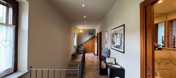 Villa de 6 dormitorios en Cherasco, Italy No. 379331 64