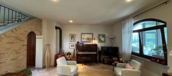 Villa de 6 dormitorios en Cherasco, Italy No. 379331 24