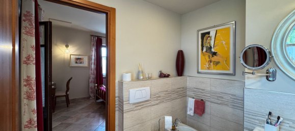 Villa de 6 dormitorios en Cherasco, Italy No. 379331 76