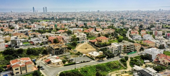 4 bedrooms Villa in Limassol, Cyprus No. 21915 8