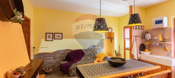 Casa de 3 habitaciónes en Ventasso, Italy No. 160820 23