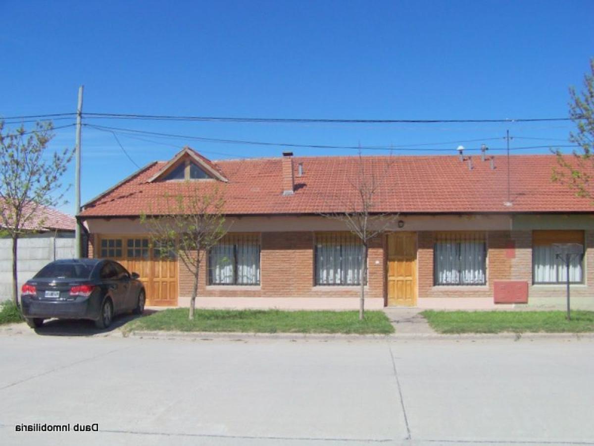 3 Schlafzimmer Haus in Buenos Aires, Argentina, Nr. 72847