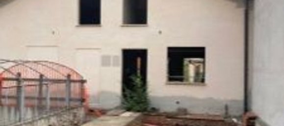 5-Zimmer Haus in Magenta, Italy, Nr. 160179 3