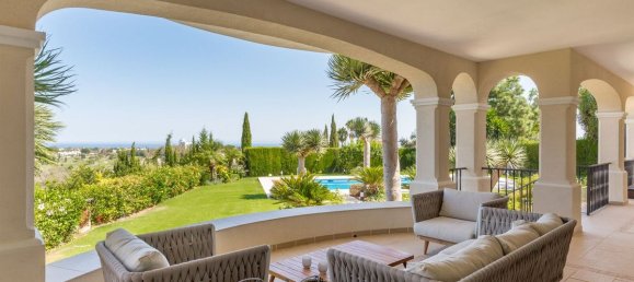 11 bedrooms House in Malaga, Spain No. 164085 3