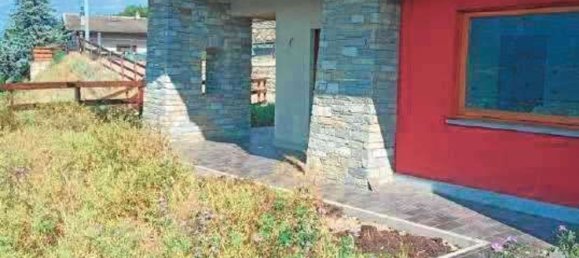 Apartamento de 4 habitaciónes en Quart, Italy No. 301519 4