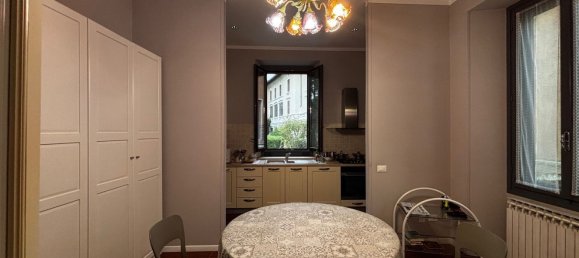 Apartamento T4 em Cellatica, Italy N.º 361372 17