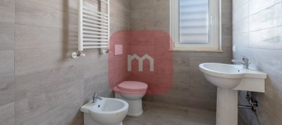 Вилла с 4 комнатами в Сан Чезарео, Италия № 8856 55