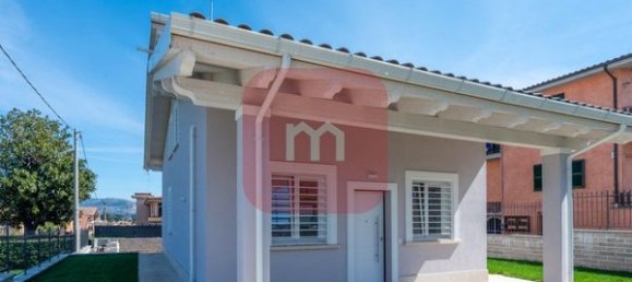 Вилла с 4 комнатами в Сан Чезарео, Италия № 8856 5