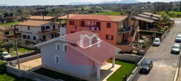 Вилла с 4 комнатами в Сан Чезарео, Италия № 8856 37