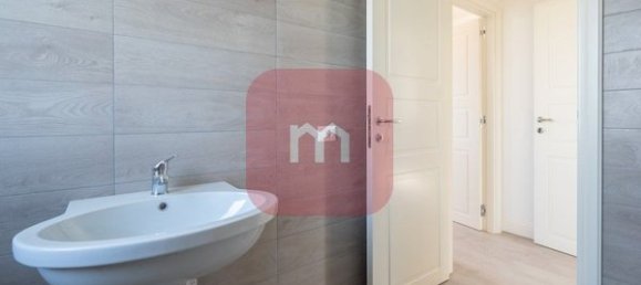 Вилла с 4 комнатами в Сан Чезарео, Италия № 8856 39