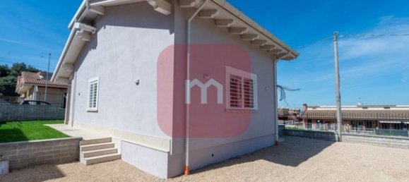 Вилла с 4 комнатами в Сан Чезарео, Италия № 8856 16