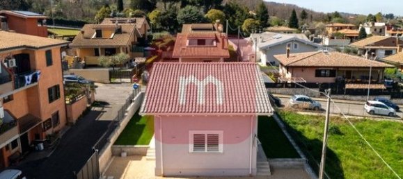 Вилла с 4 комнатами в Сан Чезарео, Италия № 8856 13