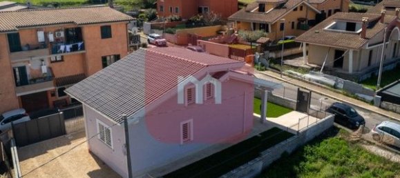 Вилла с 4 комнатами в Сан Чезарео, Италия № 8856 8