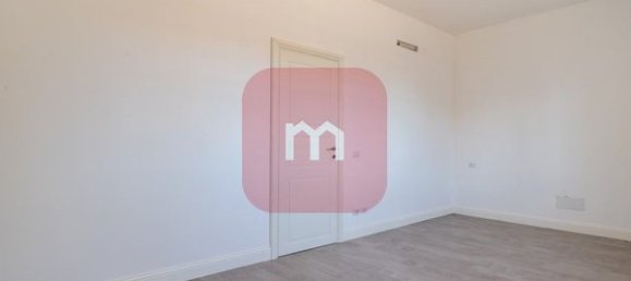 Вилла с 4 комнатами в Сан Чезарео, Италия № 8856 32