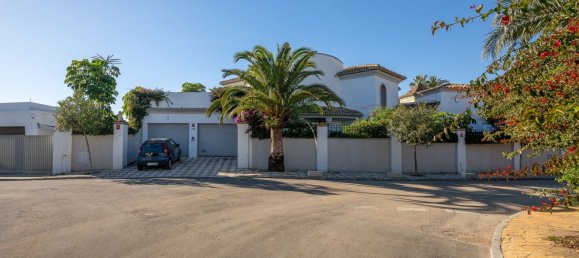 5 Schlafzimmer Villa in Marbella, Spain, Nr. 41782 7