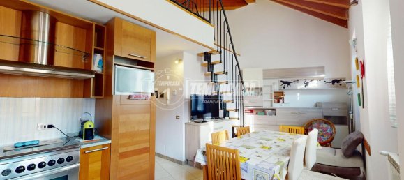 4 rooms Apartment in Carate Brianza, Italy No. 170786 4