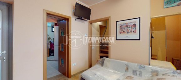 4 rooms Apartment in Carate Brianza, Italy No. 170786 6