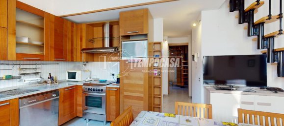 4 rooms Apartment in Carate Brianza, Italy No. 170786 16