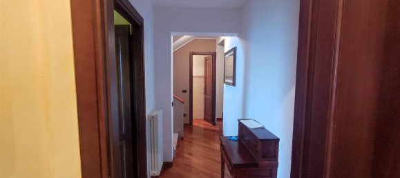 Casa de 7 habitaciónes en Carpaneto Piacentino, Italy No. 22483 23