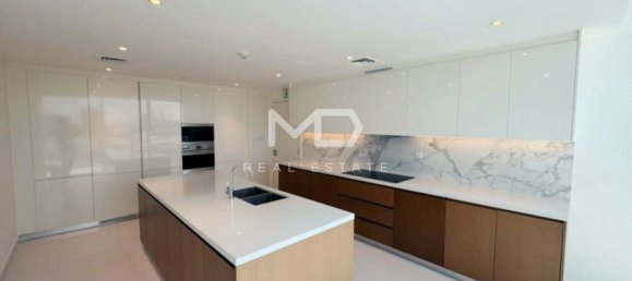 4 bedrooms Apartment in Saadiyat Island, UAE No. 40755 6