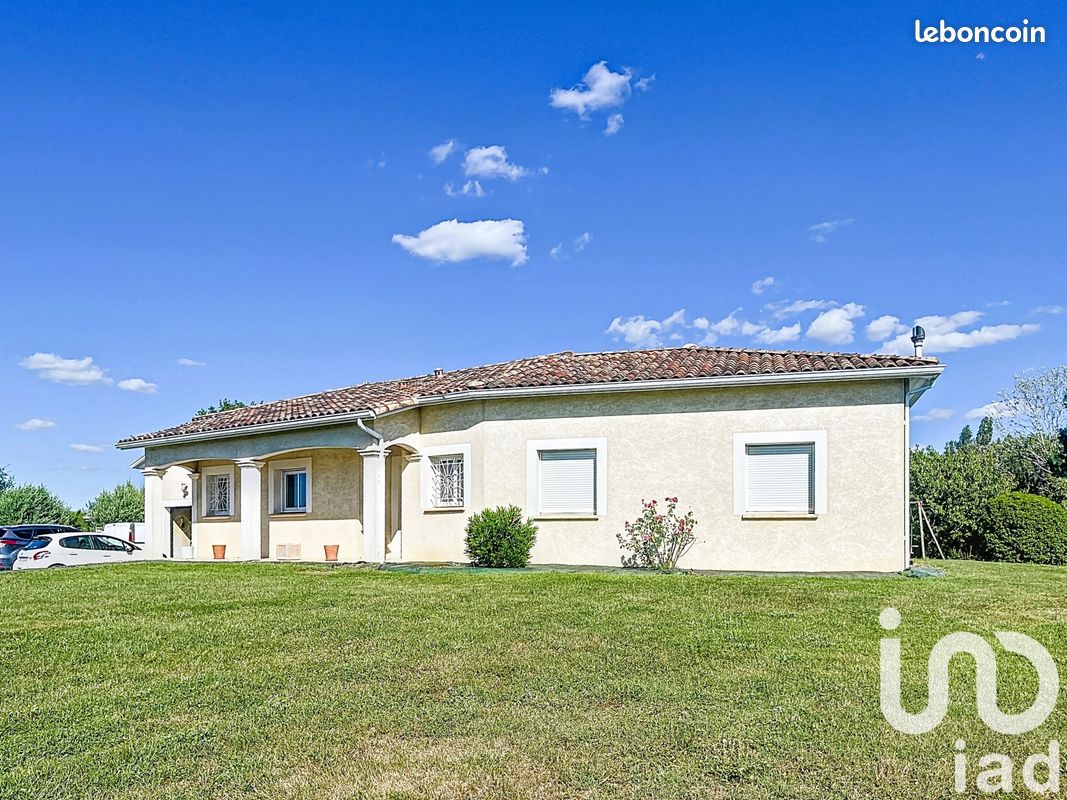 Дом с 3 спальнями в Cayrac, Франция № 290222