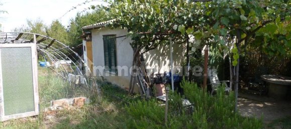  قطعة أرض في Fossano, Italy 1922متر مربع رقم 376278 7