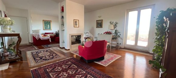 5 bedrooms Penthouse in Perugia, Italy No. 191326 11