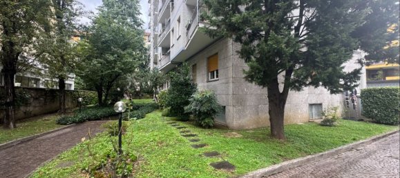 3 chambres Appartement à Milan, Italy No. 357770 16