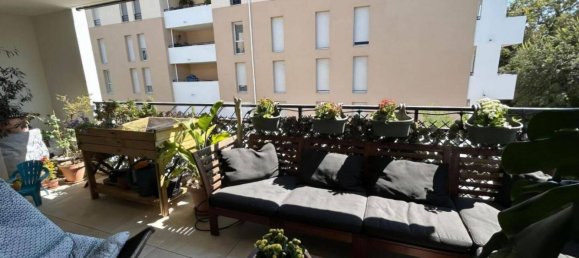 3 bedrooms Apartment in Marignane, France No. 333990 8