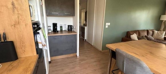 3 bedrooms Apartment in Marignane, France No. 333990 5